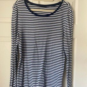 Blue & White stripped long sleeve T-shirt size XL